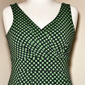 Lands’ End Fit & Flare Green Polka Dot Sleeveless Dress Women’s Size S (6-8)